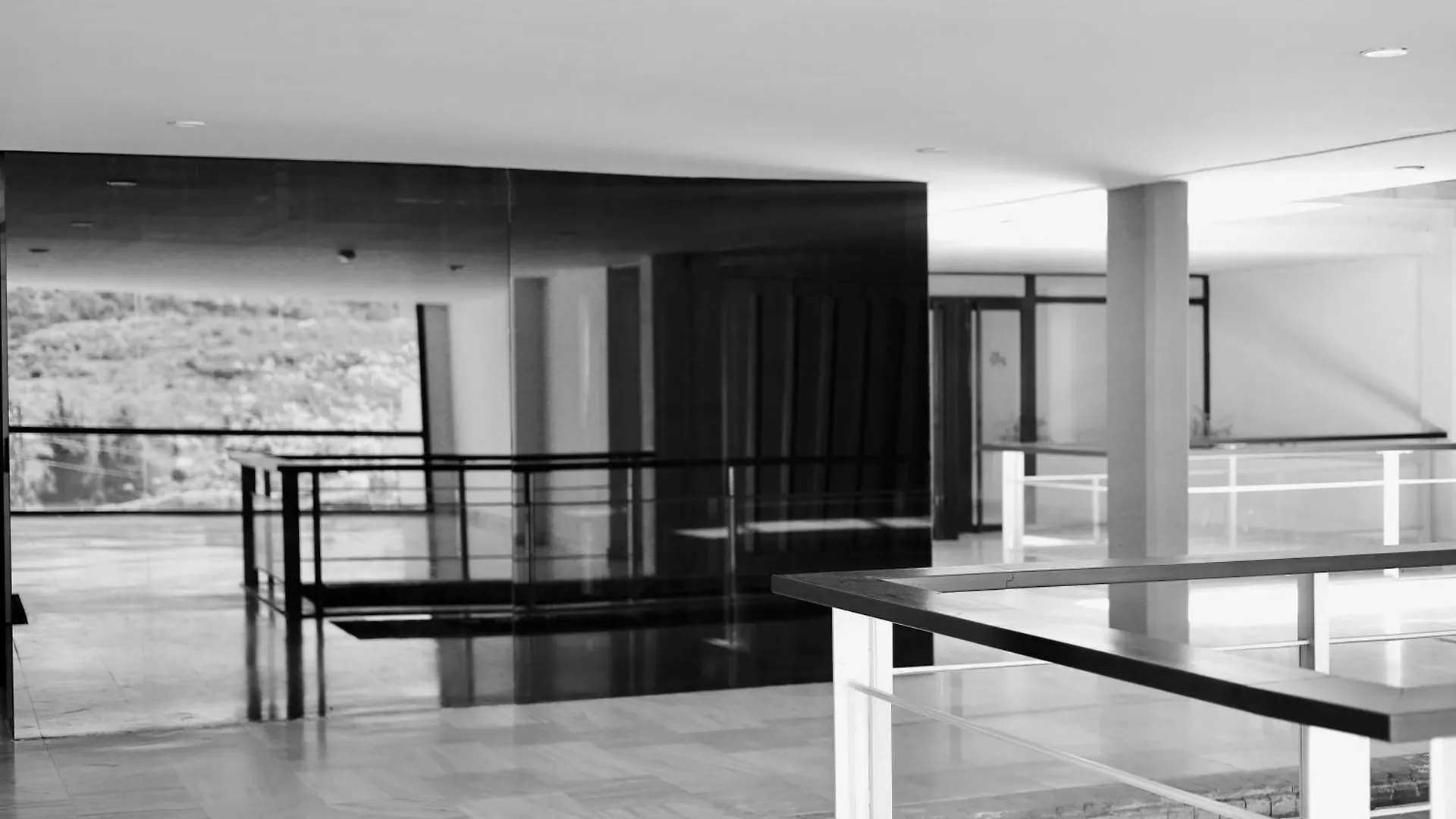 Rentitspain Apartamento Charming Gym, Jacuzzi Y Balcon 埃斯特波纳
